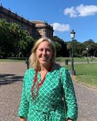 Claire van Cleeve